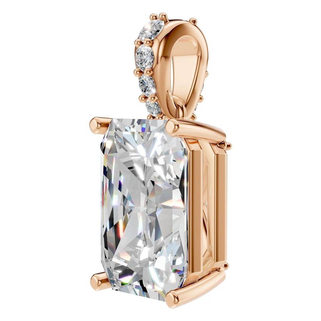 THE ZIOR PE-2878 Emerald Accented Solitaire – Roségold mit Diamantbesatz